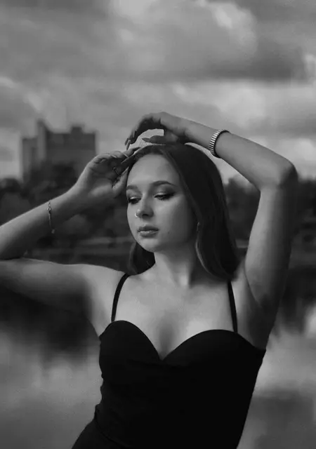 Лера из Сум, мне 25, познакомлюсь на одну ночь