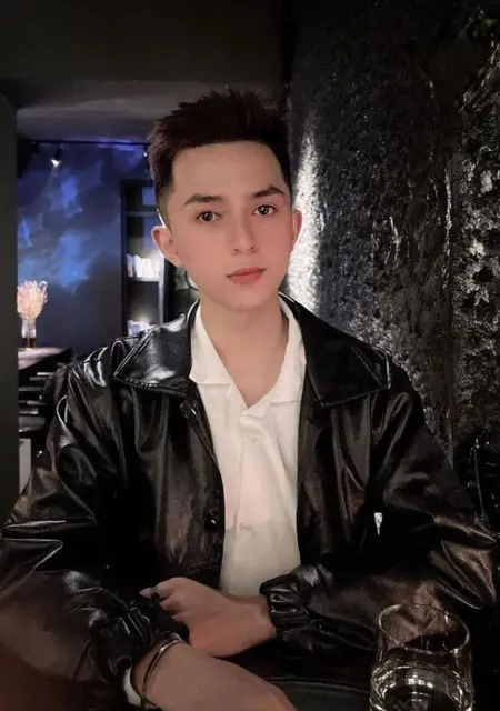 Я David, 18, знакомлюсь в Праге