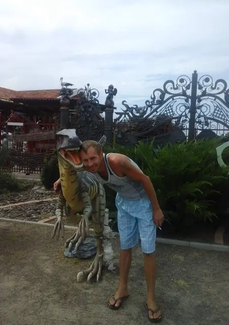 Я Алекс, 43, знакомлюсь на одну ночь в Скадовске