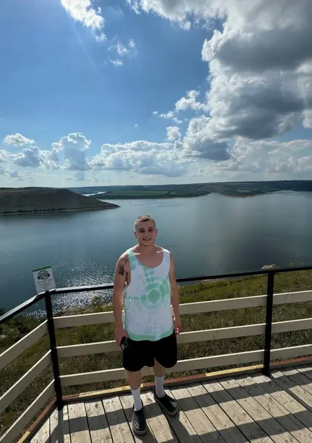 Yura з Novohrad-Volynskyi, шукаю на сайті знайомства без зобов'язань