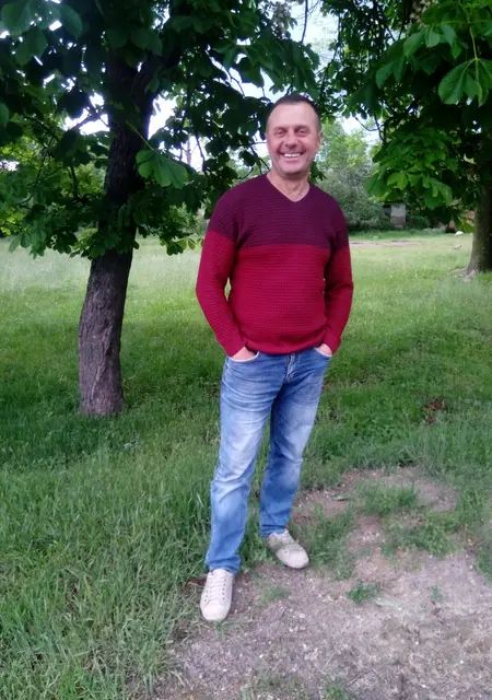 Leon из Новограда-Волынского, ищу на сайте знакомства на одну ночь