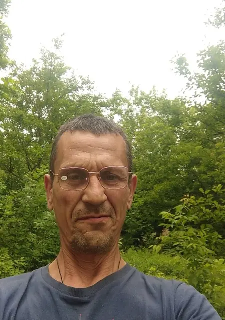 Я Гена, 53, знакомлюсь без обязательств в Донецке