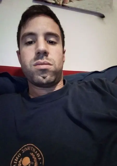 Я Giannis, 27, знакомлюсь в Афинах