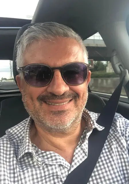 Я Leandre, 59, знакомлюсь для открытые отношения в Цюрихе