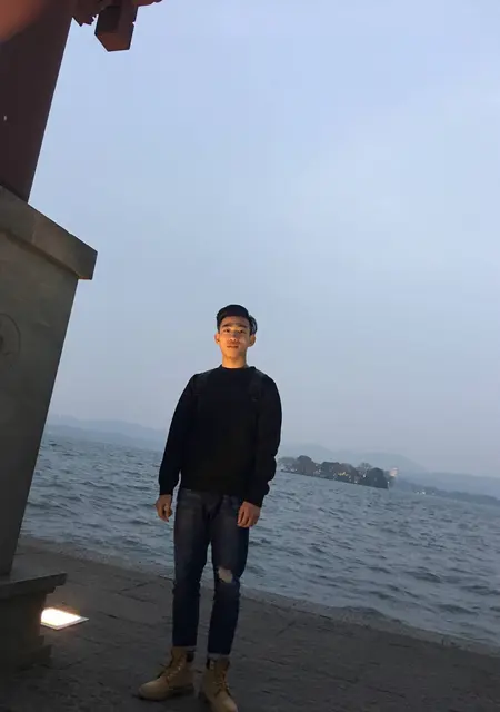 Хао из Гомеля, ищу на сайте знакомства на одну ночь