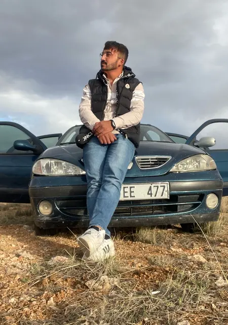 Aykut из Анкары, ищу на сайте общение