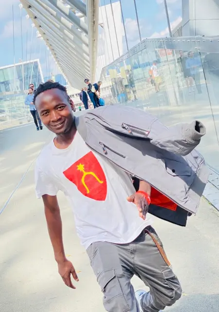 Я Mcc, 27, из Осло, ищу знакомство для постоянных отношений