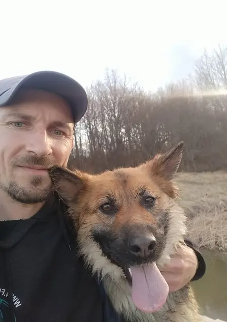 Я Владимир, 41 років з Харкова, шукаю знайомства на одну ніч