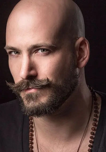 Vladimir из Запорожья, мне 40, познакомлюсь для приятного времяпровождения