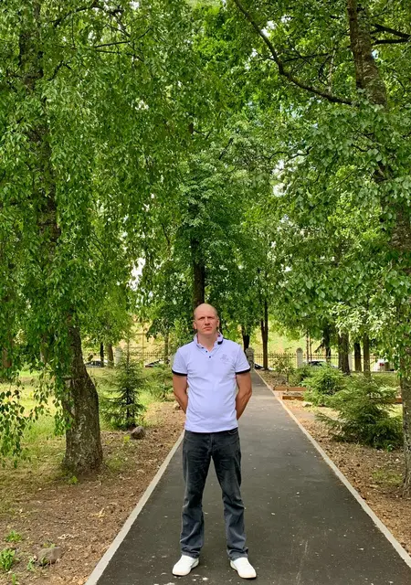 Александр з Донецька, шукаю на сайті знайомства без зобов'язань