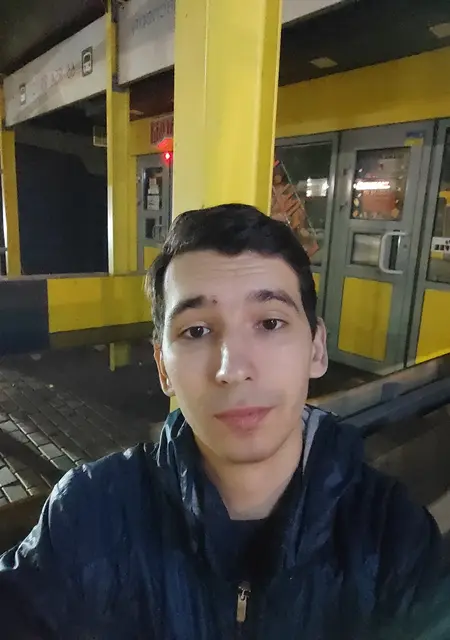 Дмитрий из Константиновки, мне 26, познакомлюсь для вирта