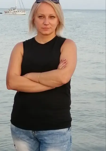 Наташа из Белой Церкви, ищу на сайте приятное времяпровождение