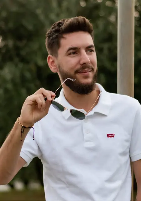 Narcis из Вероны, мне 26, познакомлюсь для вирта