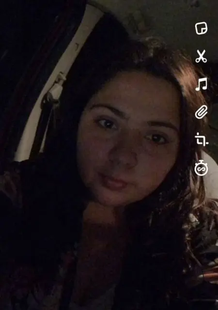 Я Lisa, 23, знакомлюсь в Париже