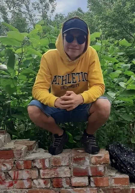 Я Konrad, 20, из Ольштына, ищу знакомство для постоянных отношений