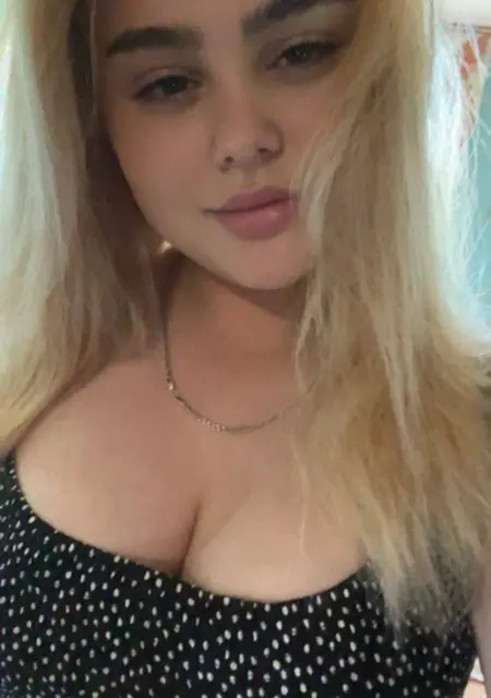 Olenka з Києва, мені 21 років, познайомлюсь без зобов'язань