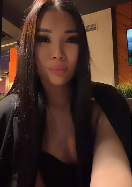 Алина из Алматы, мне 22, познакомлюсь для вирта