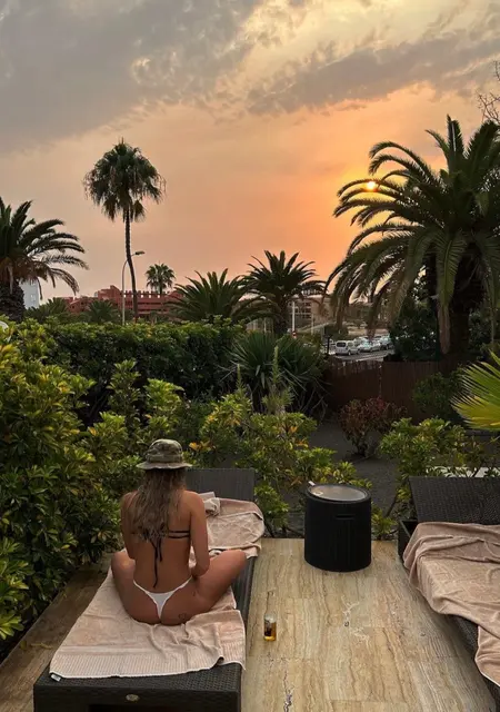 Я Anna, 27, из Минска, ищу знакомство для совместных путешествий