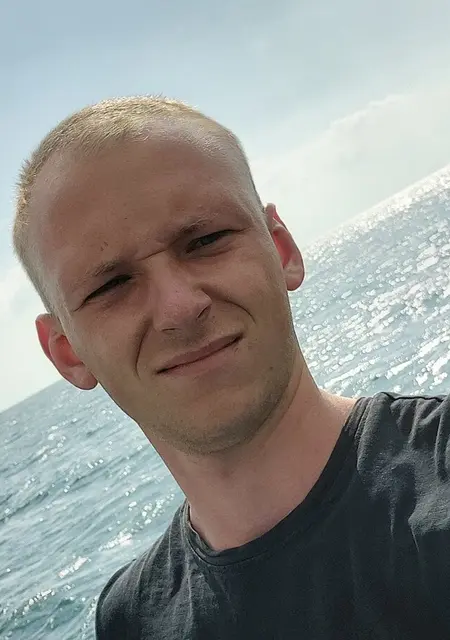 Андрей из Полоцка, ищу на сайте знакомства на одну ночь