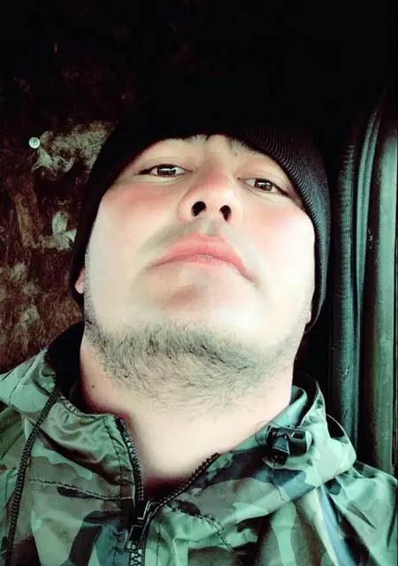 Ruslan из Актобе, мне 37, познакомлюсь для вирта