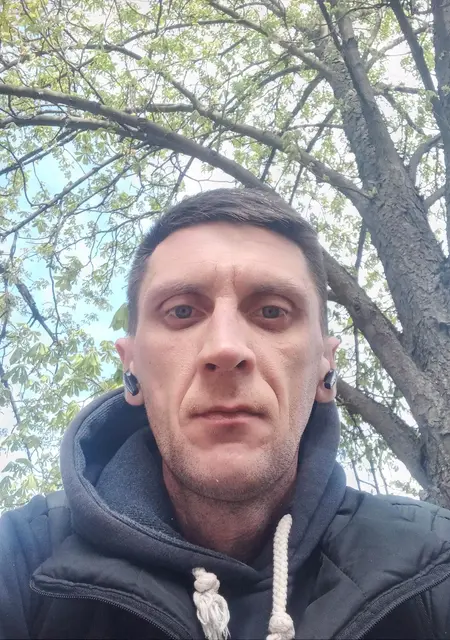 Я Александр, 39, из Александрии, ищу знакомство для общения