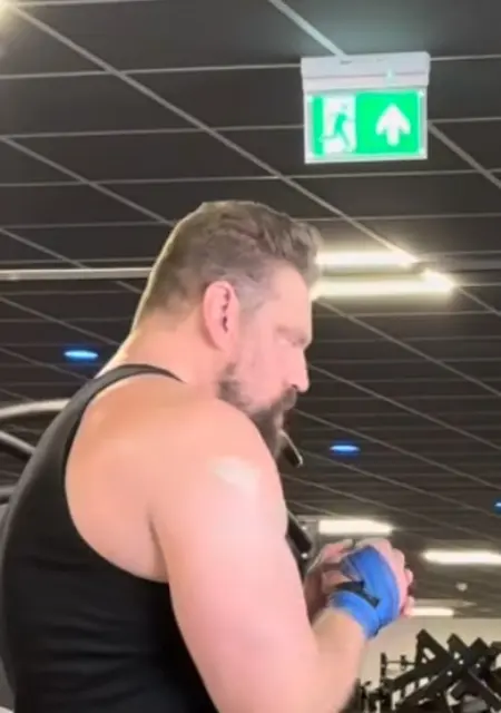 Я Pavel, 36, из Банга-ламунга, ищу знакомства без обязательств