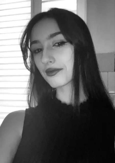 Я Ксюша, 18, из Николаева, ищу знакомство для постоянных отношений