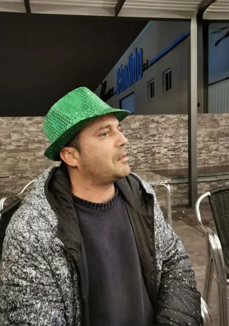 Gorka из Лиссабона, мне 43, познакомлюсь