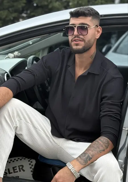 Я Mahmut, 28, знакомлюсь для вирта в Стамбуле