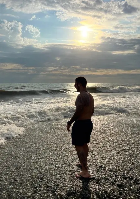 Я Рашид, 24, знакомлюсь для общения в Макеевке