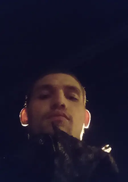 Евгений из Марьиной Горки, ищу на сайте знакомства на одну ночь