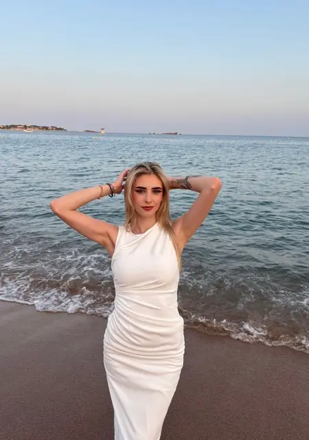 Я Croixsandra, 29, из Лимож, ищу знакомство для постоянных отношений