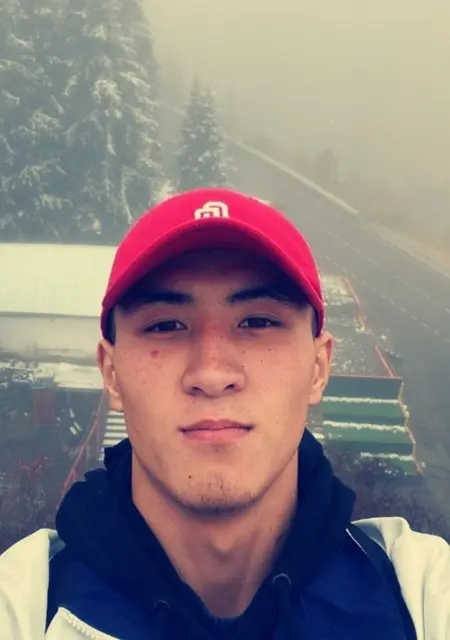 Я Даулеткарим, 20, из Алматы, ищу знакомства на одну ночь