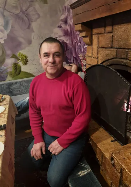 Я Анатолий, 54 років з Вінниці, шукаю знайомства без зобов'язань