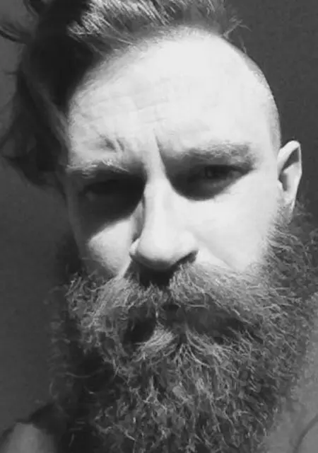 Саша из Лиды, мне 34, познакомлюсь на одну ночь