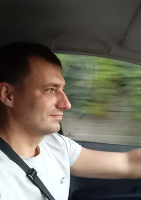 Вячеслав из Днепра, ищу на сайте знакомства на одну ночь