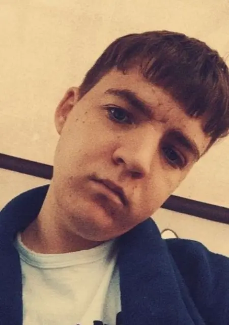 Я Vladut, 20, из Бухареста, ищу знакомство