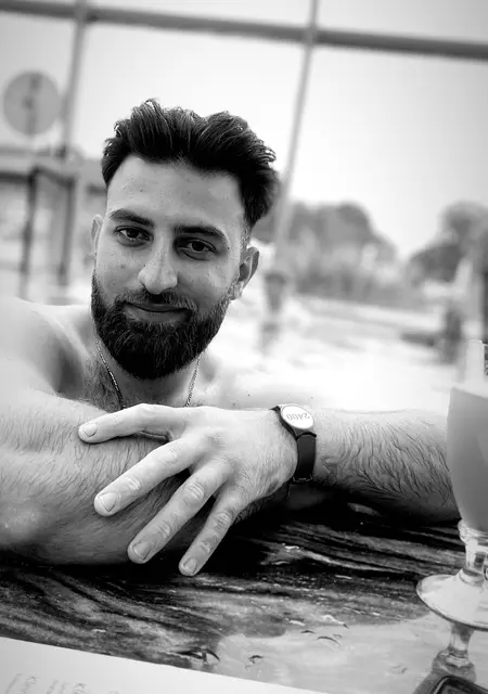 Sami из Кобленца, мне 25, познакомлюсь для приятного времяпровождения