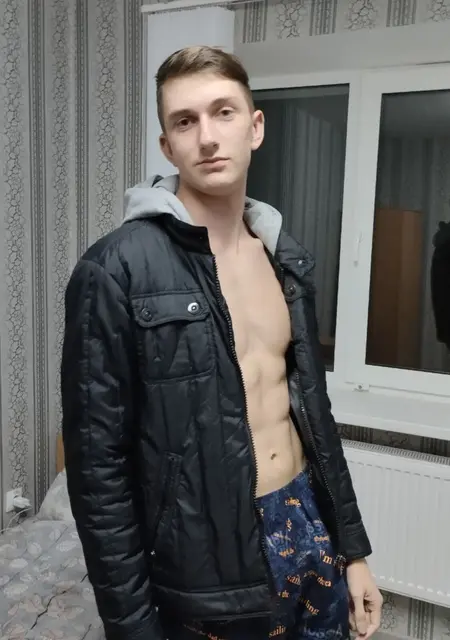 Илья из Витебска, ищу на сайте знакомства на одну ночь