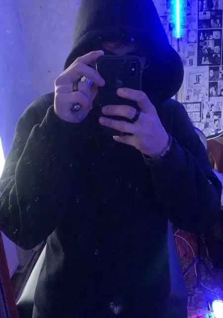 Я Коля, 21, из Одессы, ищу знакомство для общения