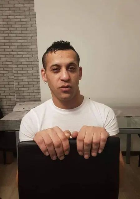 Я Alex, 28, из Праги, ищу знакомство