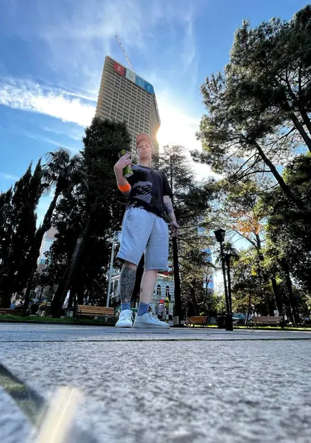 Я Вячеслав, 29, из Батуми, ищу знакомство для общения