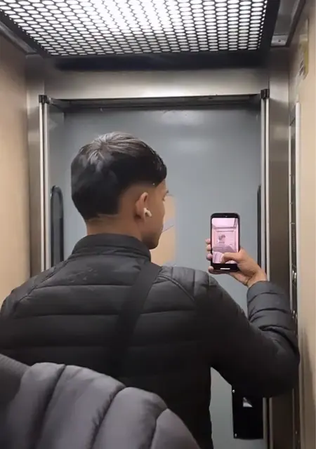 Я Muha, 23, из Бильбао, ищу знакомство для вирта