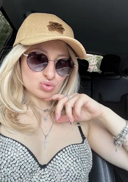 Я Анабель, 25, знакомлюсь для общения в Харькове