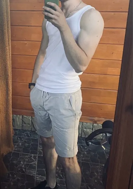 Я Тим, 29 років, знайомлюсь без зобов'язань у Ужгороде