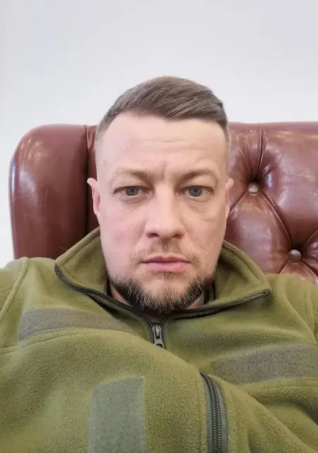 Я Андрій, 43 років, знайомлюсь без зобов'язань у Рівному