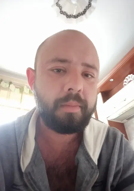 Я Марян, 33, из Ивано-Франковска, ищу знакомства на одну ночь