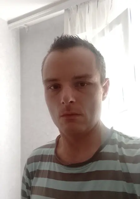 Andrew из Кишинёва, ищу на сайте знакомства без обязательств