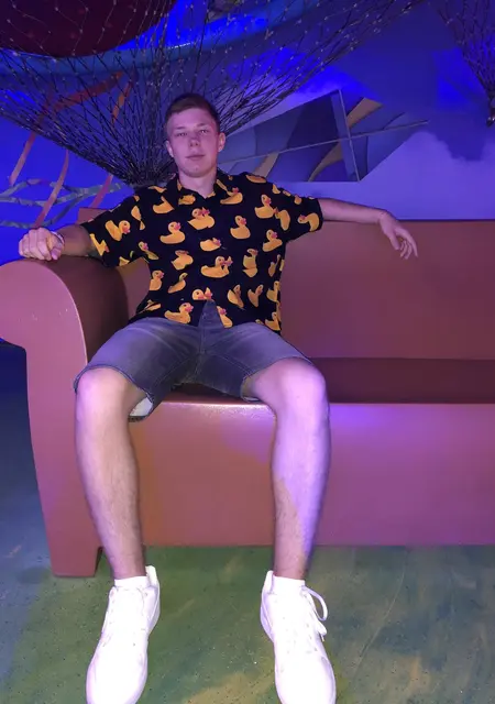 Flix из Монхайм-на-Рейне, ищу на сайте приятное времяпровождение