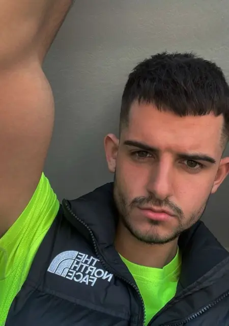 Jamie из Лондона, мне 22, познакомлюсь